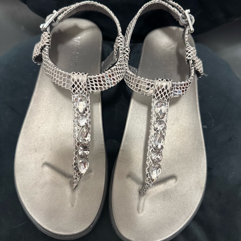 Vionic Elegant Arch Support Rhinestone Silver Women's Sandals